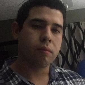 Meet your Posher, Lewis